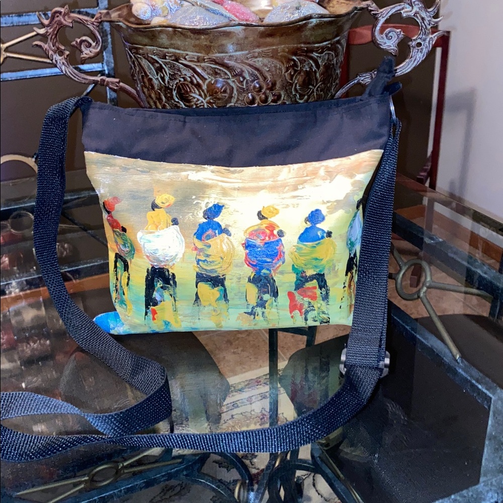 Project Lydia Crossbody ❤️